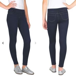 Tractr Pull On Skinny Leg Stretch Jegging Jeans